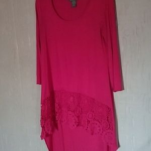 Kate and Mallory high low shirt